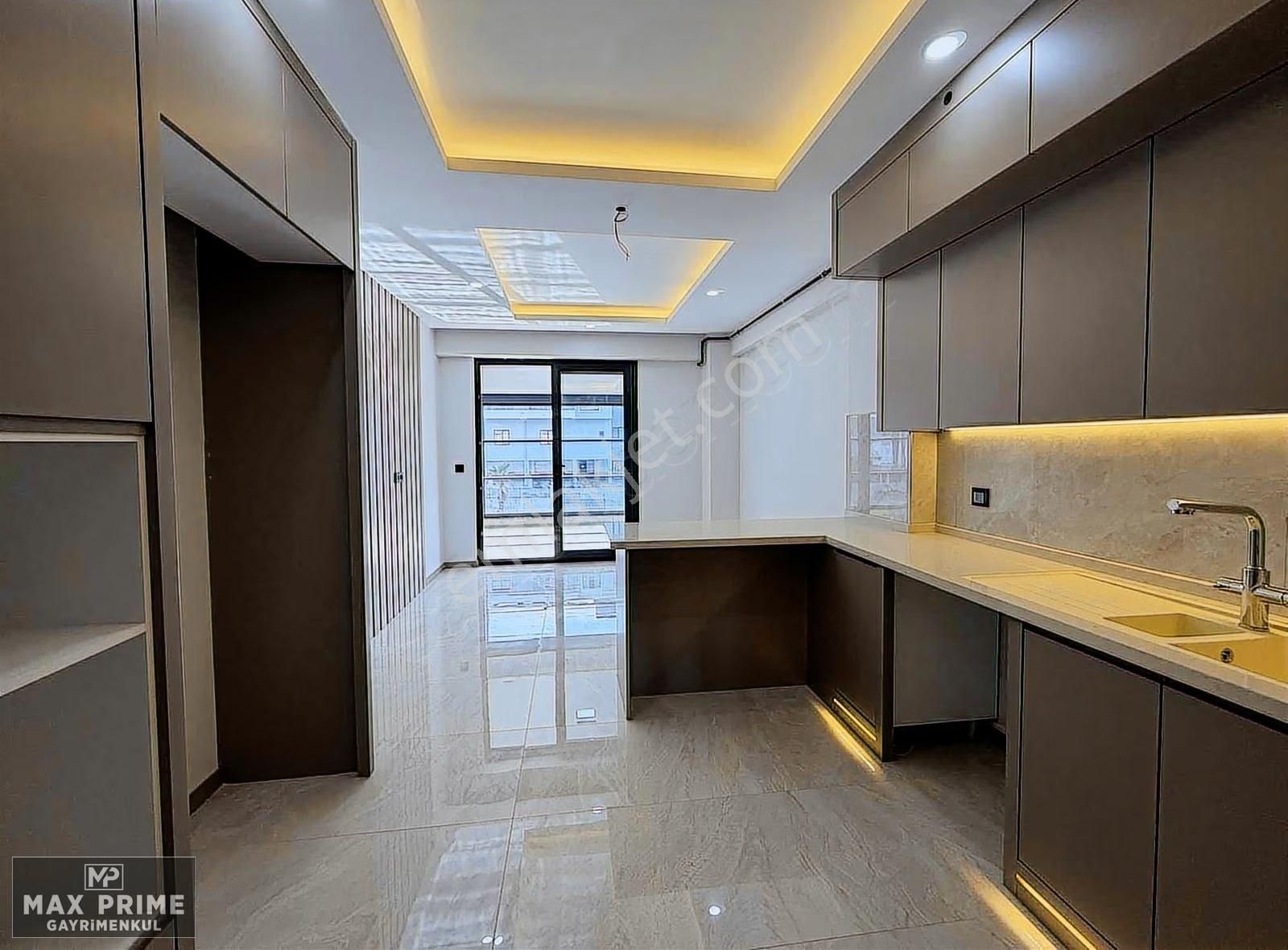 Takasa Açık ! Çakmak'da 3.5+1 / 190 M² Havuzlu Ultra Lüks Daire - Görsel 7