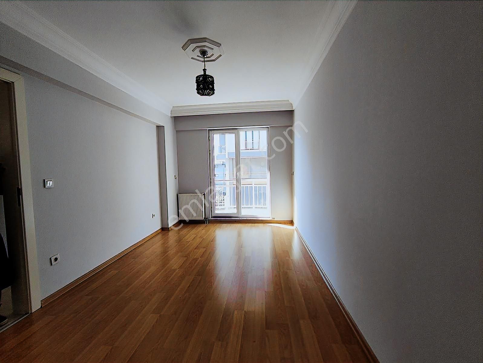 Sulyapıdan Kirazlının En Nezih Sitesinde Kiralık 3+1 Lüx Daire - Görsel 22