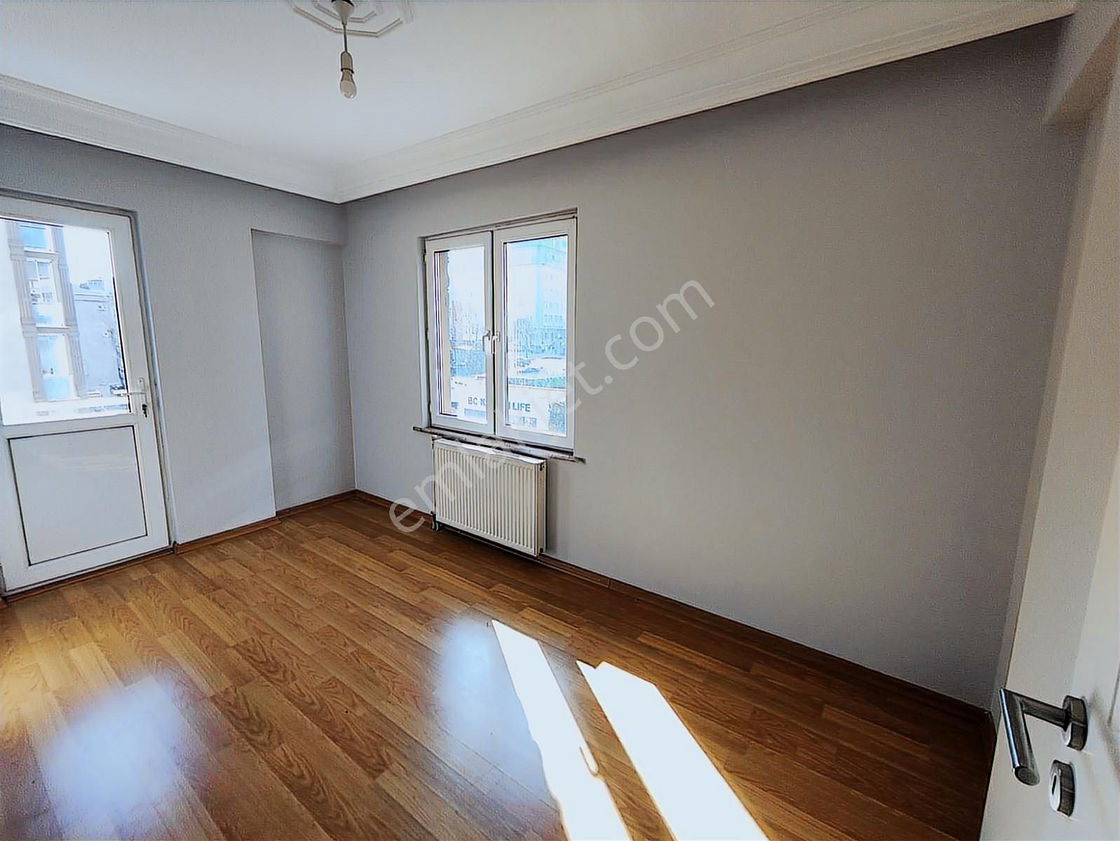 Sulyapıdan Kirazlının En Nezih Sitesinde Kiralık 3+1 Lüx Daire - Görsel 33