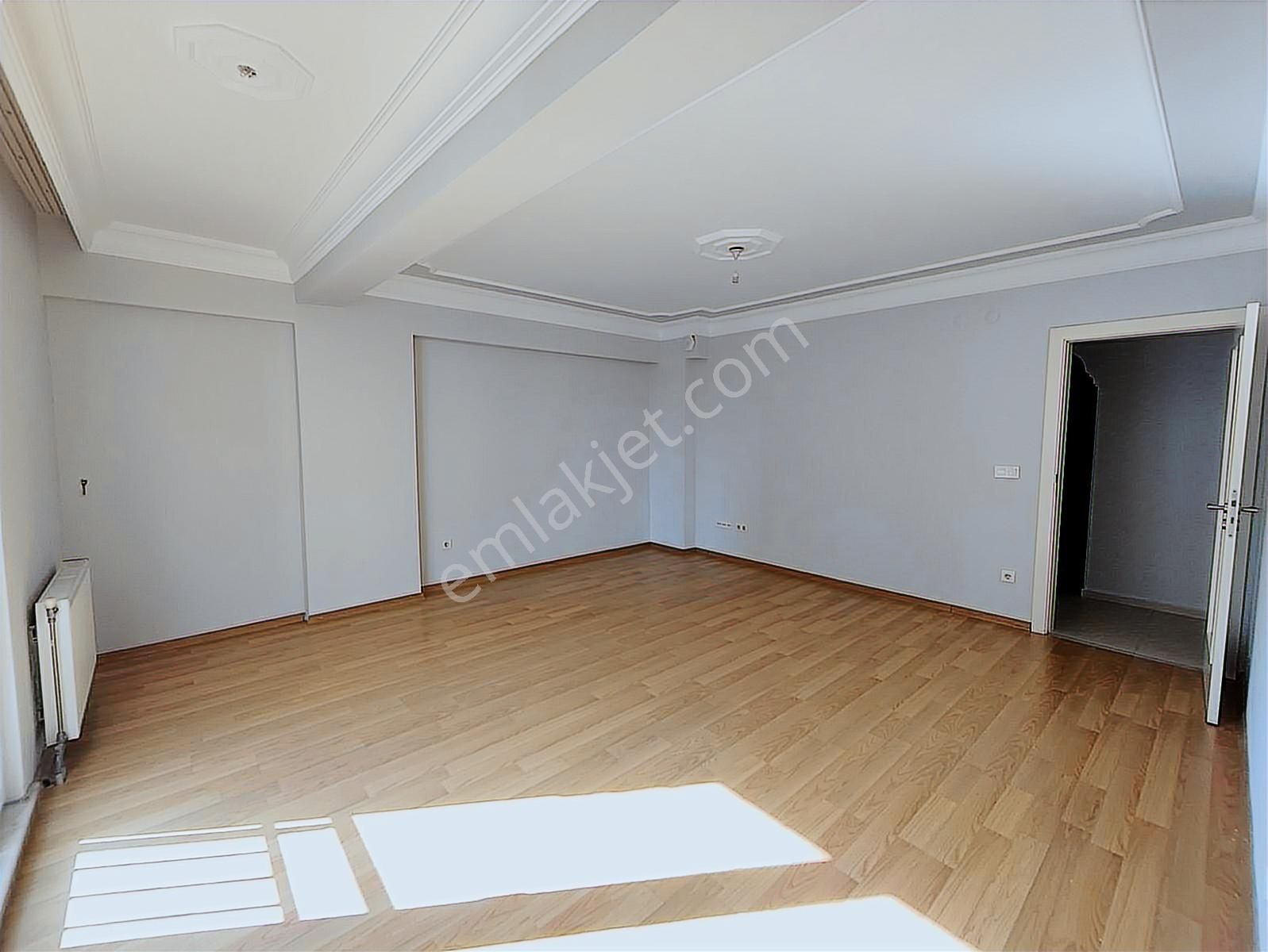 Sulyapıdan Kirazlının En Nezih Sitesinde Kiralık 3+1 Lüx Daire - Görsel 5