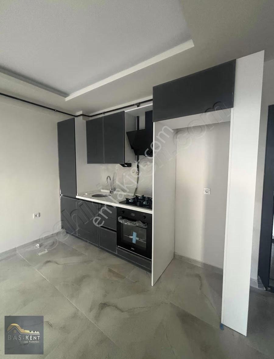 Devlet Hastane Karşısı Geniş 1+1 Satılık Daire Takasa Uygun - Görsel 6