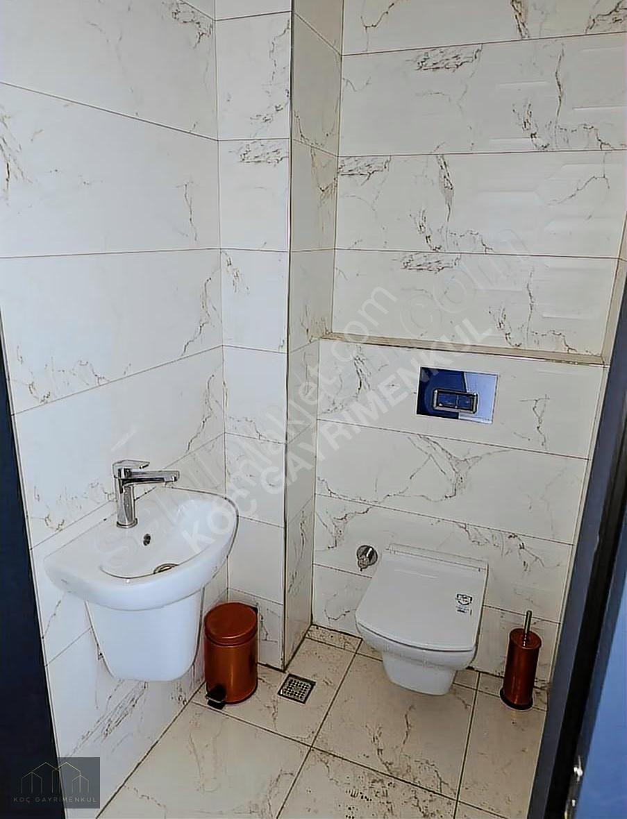 Şahin Plaza'da 2 Bölüm , Bağımsız Mutfak, Net 72 M2 Yapılı Ofis - Görsel 24