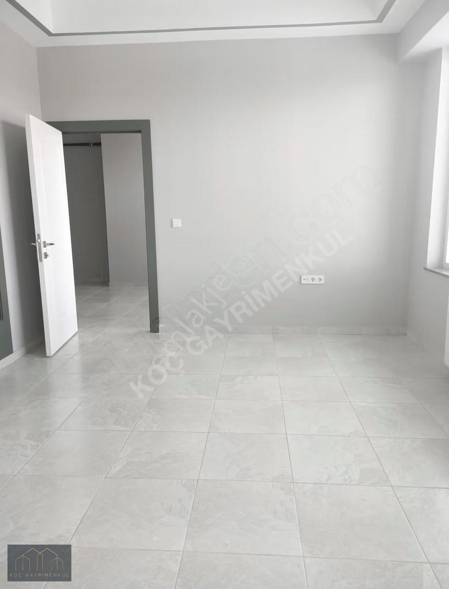 Şahin Plaza'da 2 Bölüm , Bağımsız Mutfak, Net 72 M2 Yapılı Ofis - Görsel 6