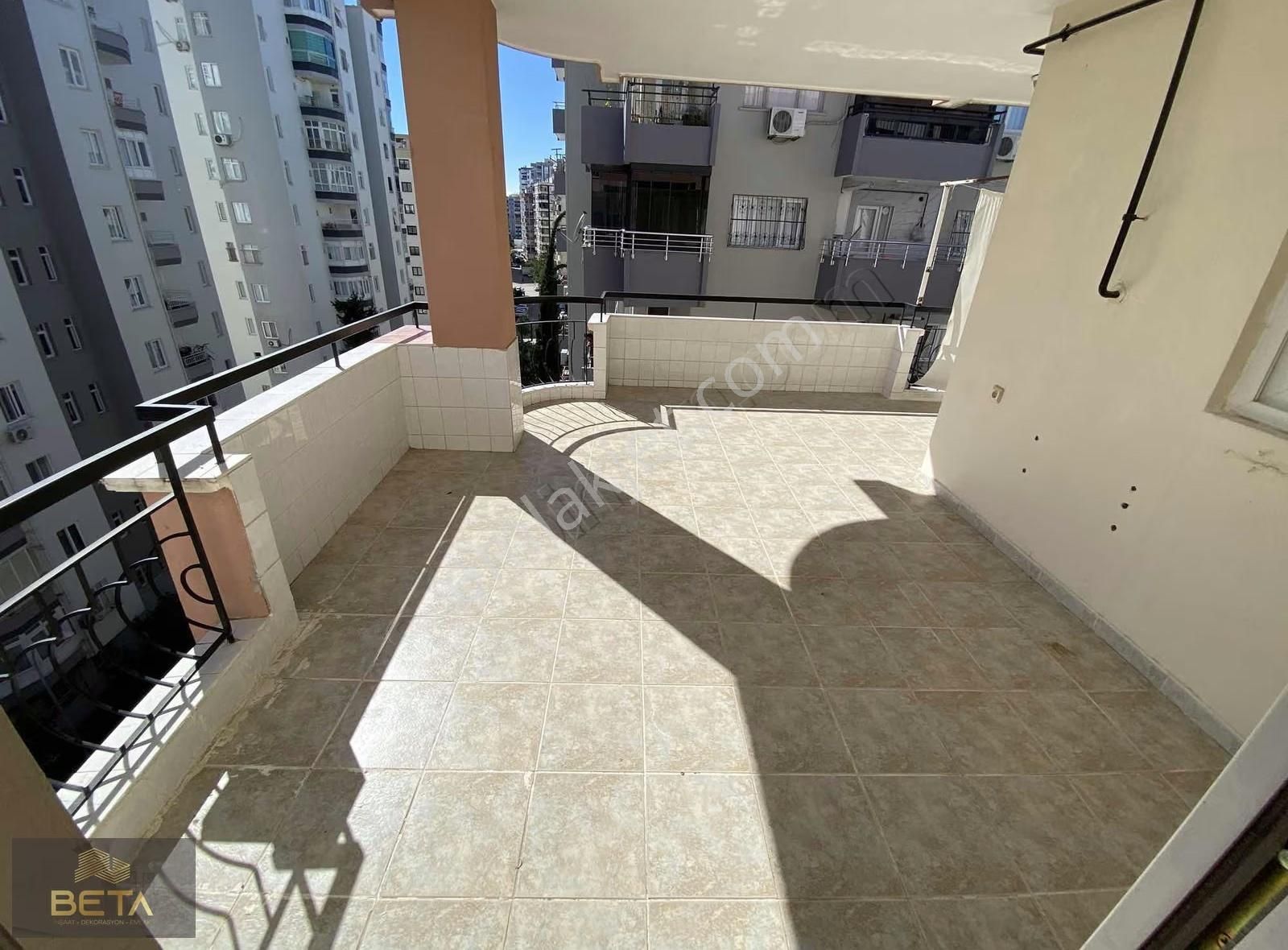 Yurt Mahallesi Hayalparka Yakın 3+1 Kombili Geniş Oturum Kiralık - Görsel 8