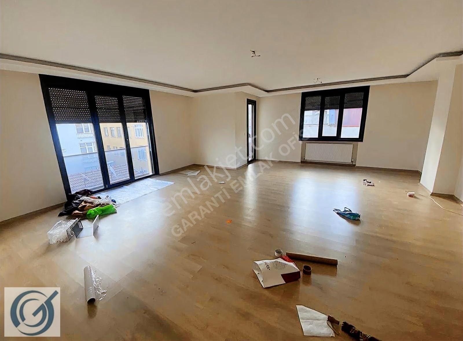 İdealtepe Sahilde 130 Mt 2+1