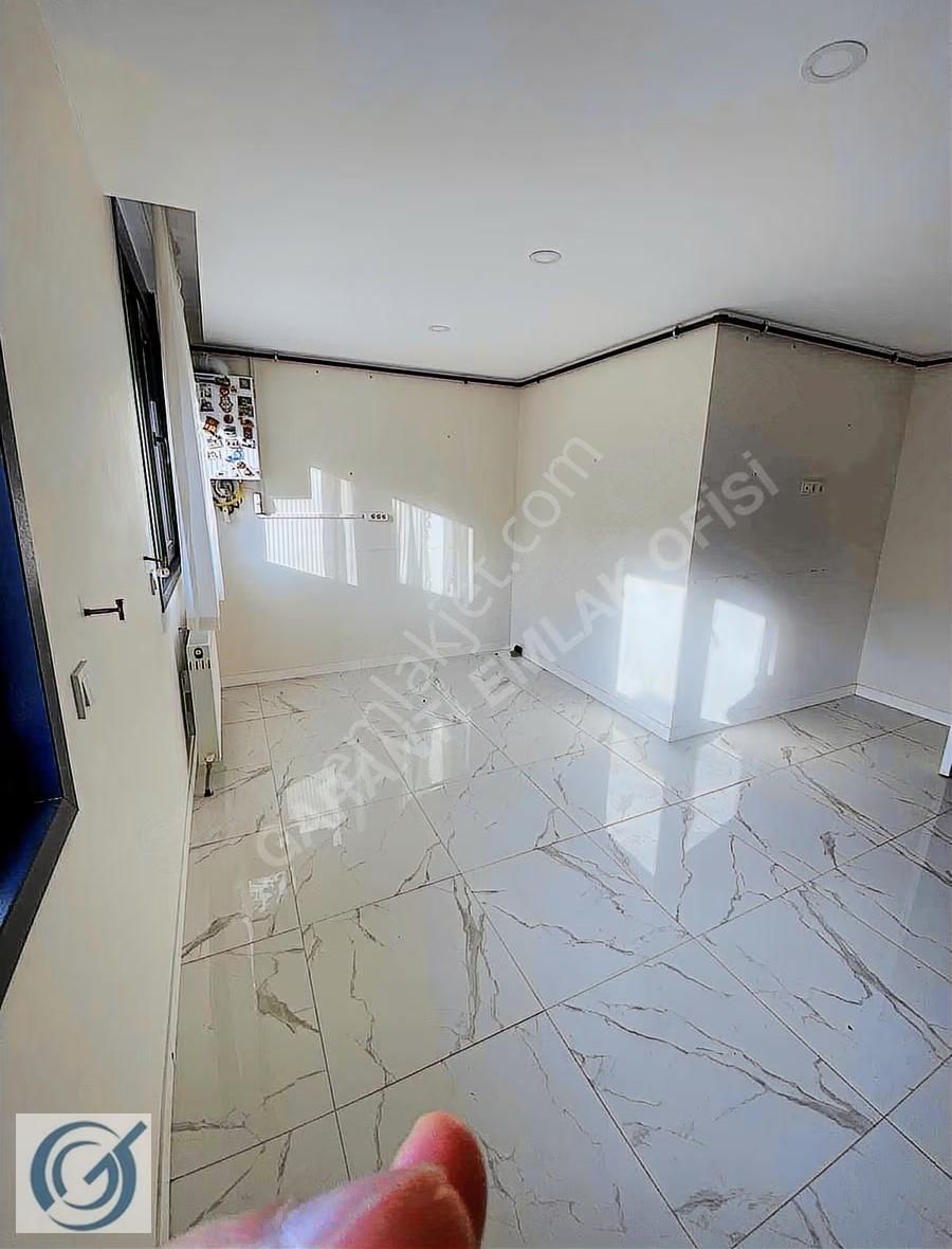 İdealtepe Sahilde 130 Mt 2+1 - Görsel 22