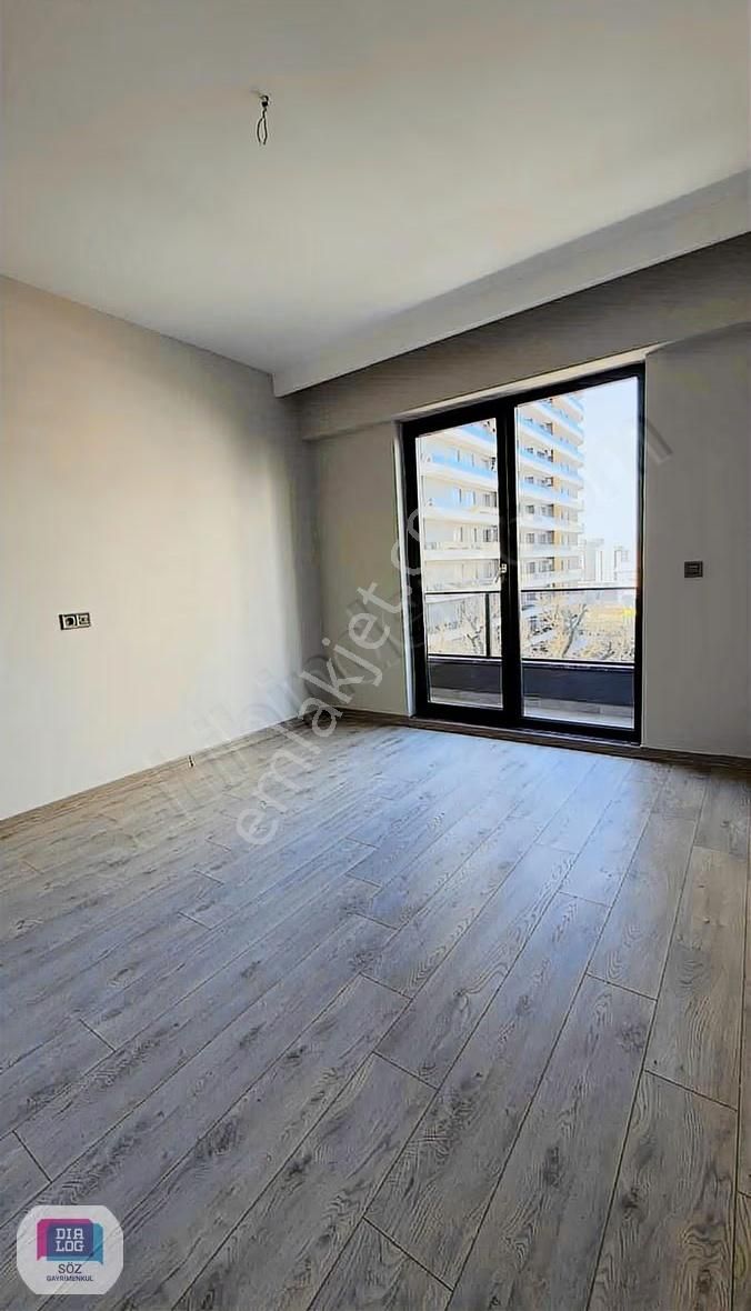 Söz'den 23 Nisan Paradise Palace'de Kiralık 2+1 Lüx Daire - Görsel 20