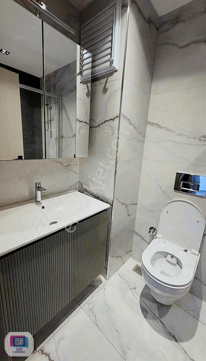 Söz'den 23 Nisan Paradise Palace'de Kiralık 2+1 Lüx Daire - Görsel 4