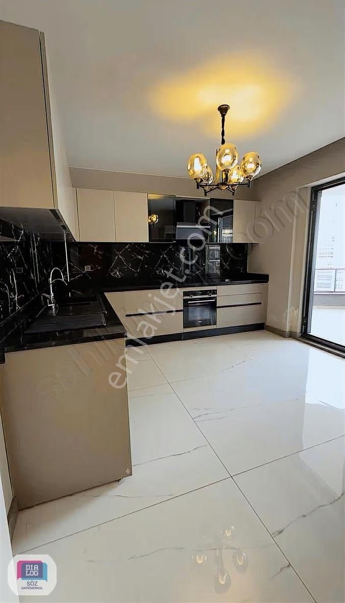 Söz'den 23 Nisan Paradise Palace'da 3+1 Kiralık Lüx Daire - Görsel 15