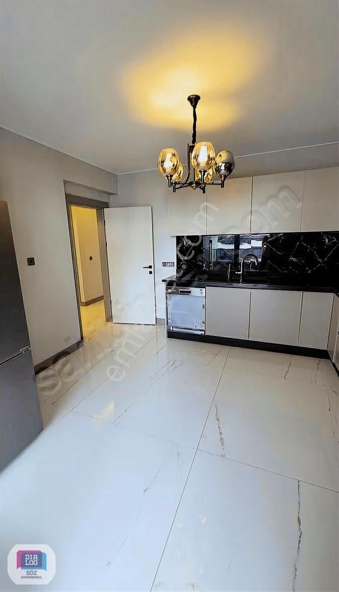 Söz'den 23 Nisan Paradise Palace'da 3+1 Kiralık Lüx Daire - Görsel 12