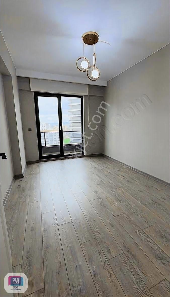 Söz'den 23 Nisan Paradise Palace'da 3+1 Kiralık Lüx Daire - Görsel 18