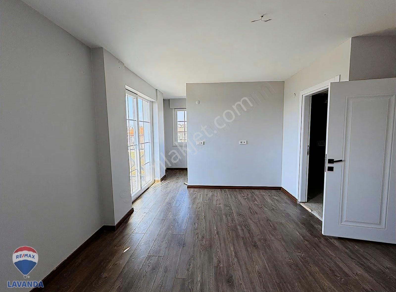 Remax Lavanda Dan 800m2 Arsa İçinde 210m2 Özel Villa - Görsel 6