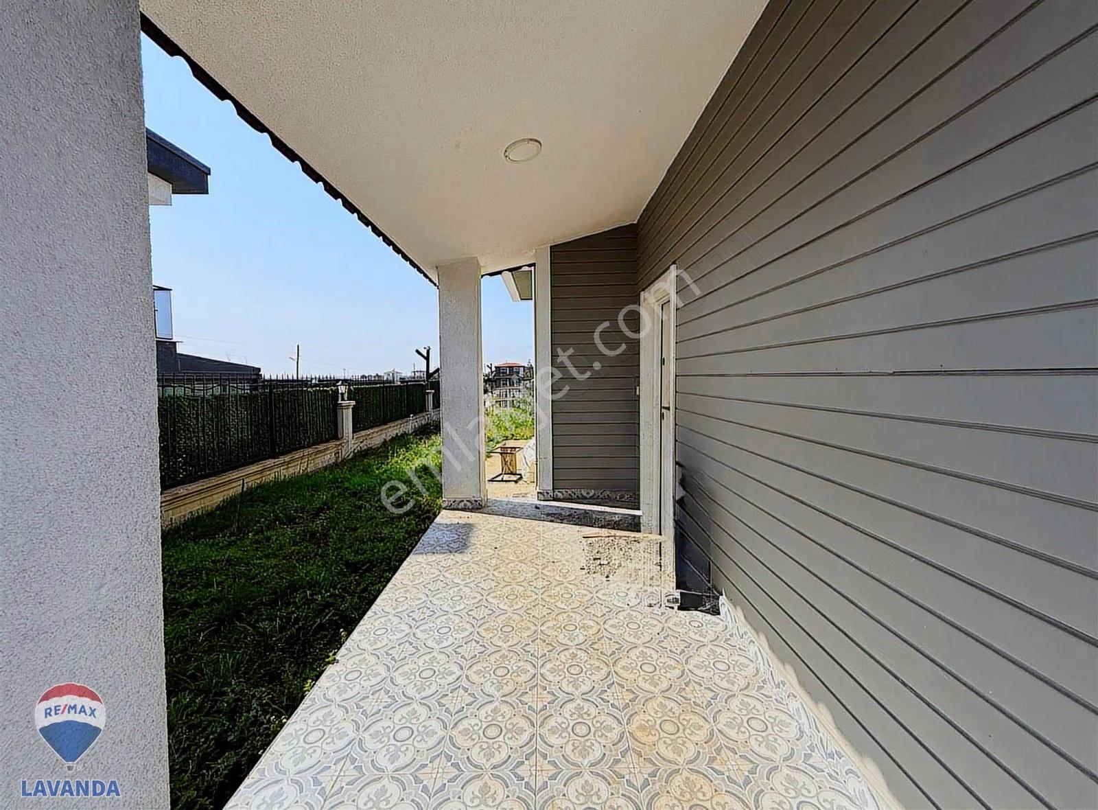 Remax Lavanda Dan 800m2 Arsa İçinde 210m2 Özel Villa - Görsel 11