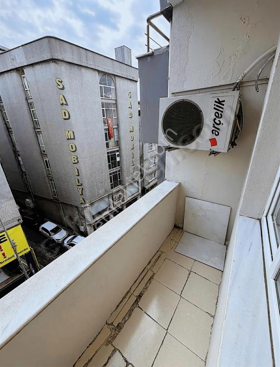 Kadir Aksoy Gayrimenkulden Cadde Üzeri Kiralık Daire - Görsel 12