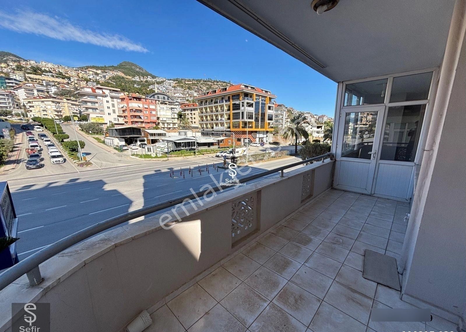 Alanya Hacet'te 3+1 Ayrı Mutfak Geniş Kiralık Daire - Görsel 16