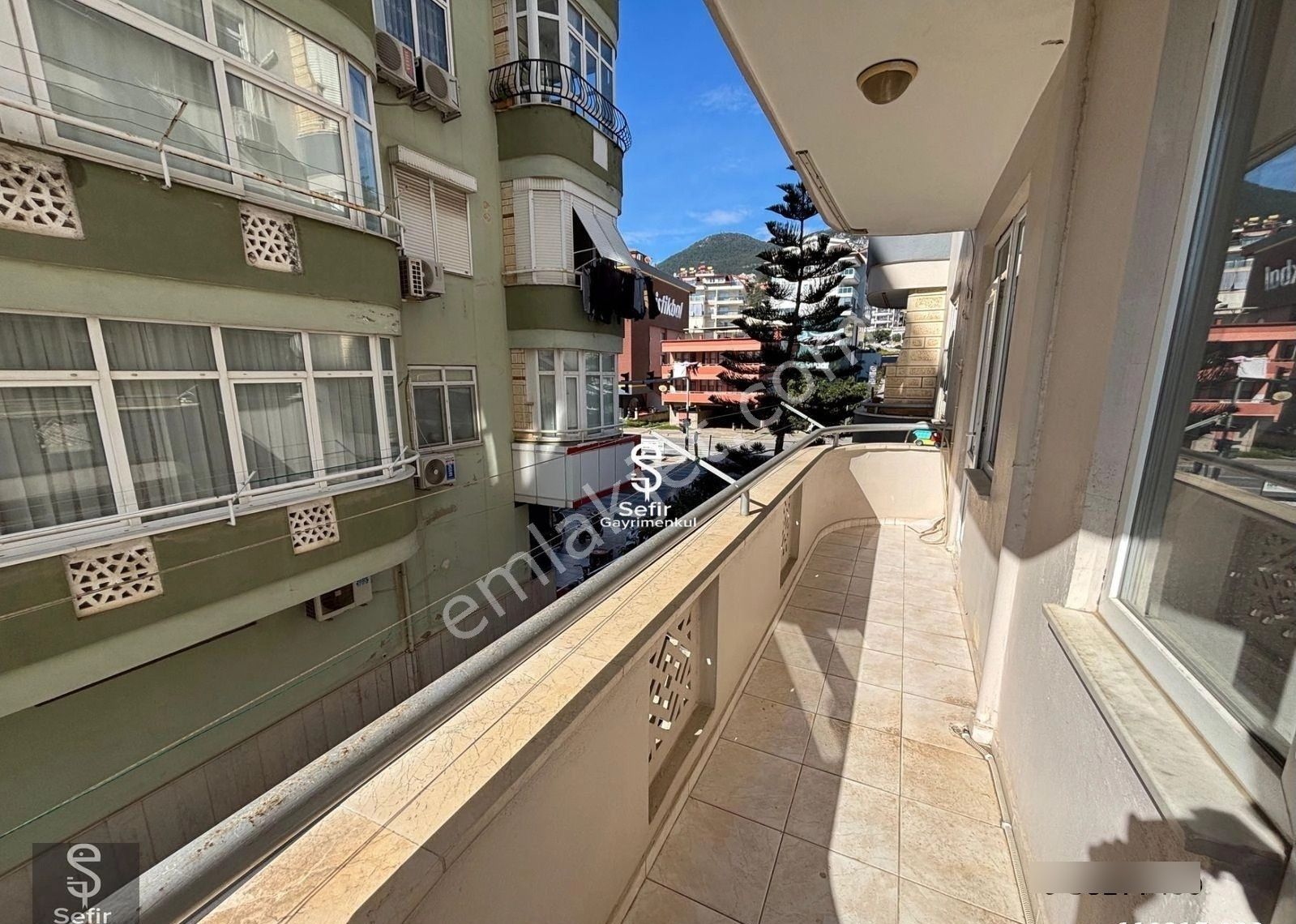 Alanya Hacet'te 3+1 Ayrı Mutfak Geniş Kiralık Daire - Görsel 14