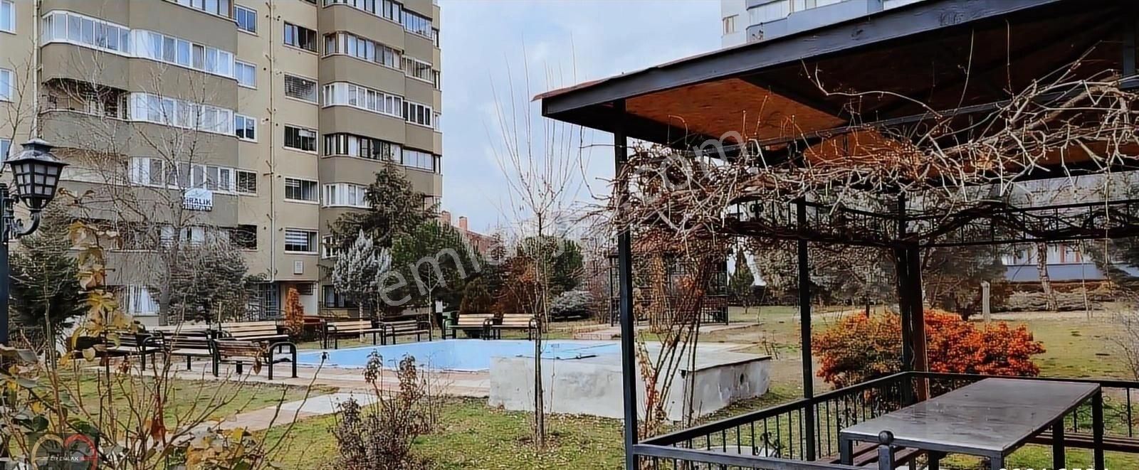 Eryaman Devlet Mahallesi Gülhayat Sitesinde 3+1 Kiralık Daire - Görsel 7