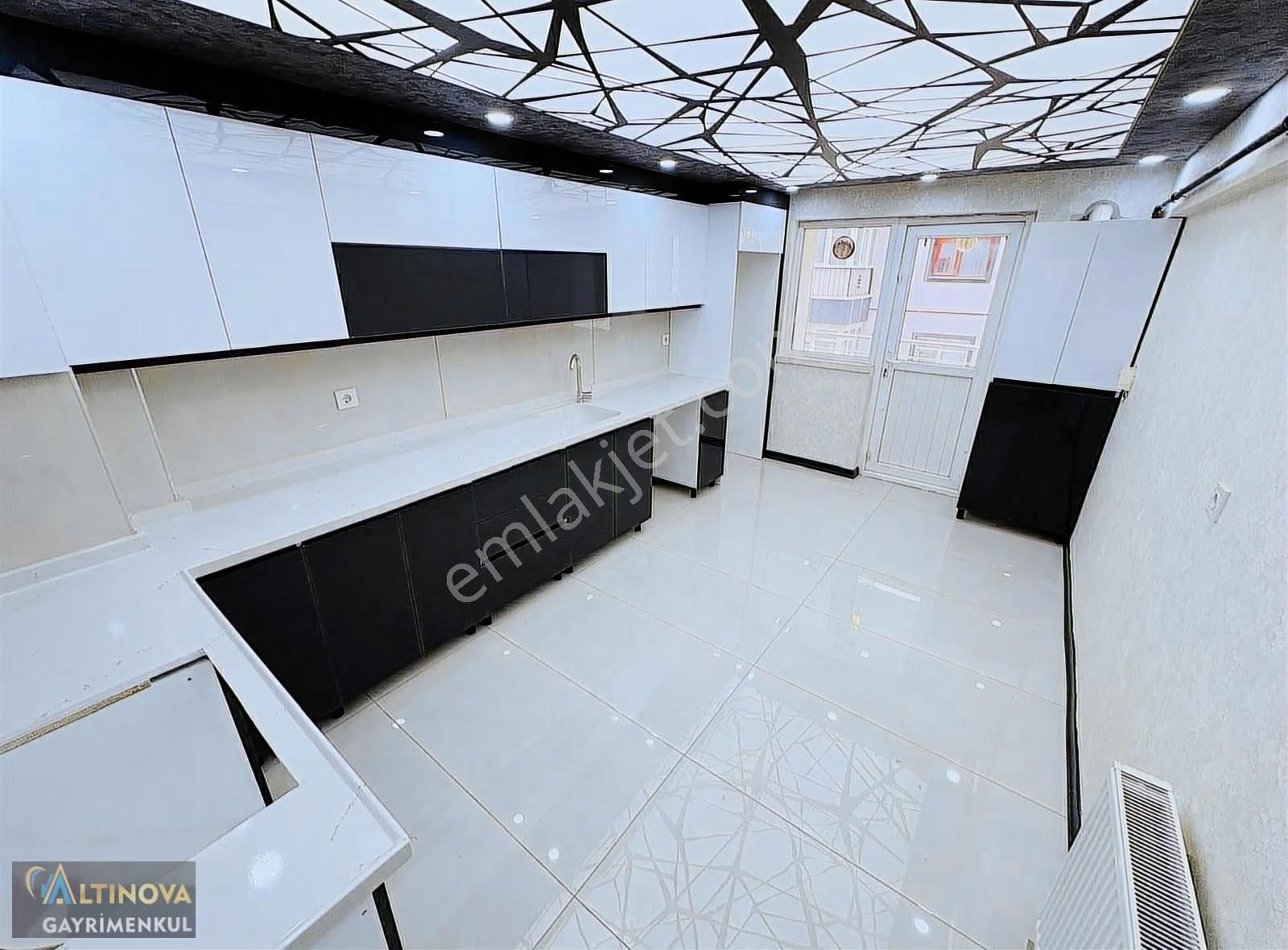 Keçiören Gazellerde Cd Üzerinde Ful Yapılı Emsalsiz 3+1 Daire - Görsel 23