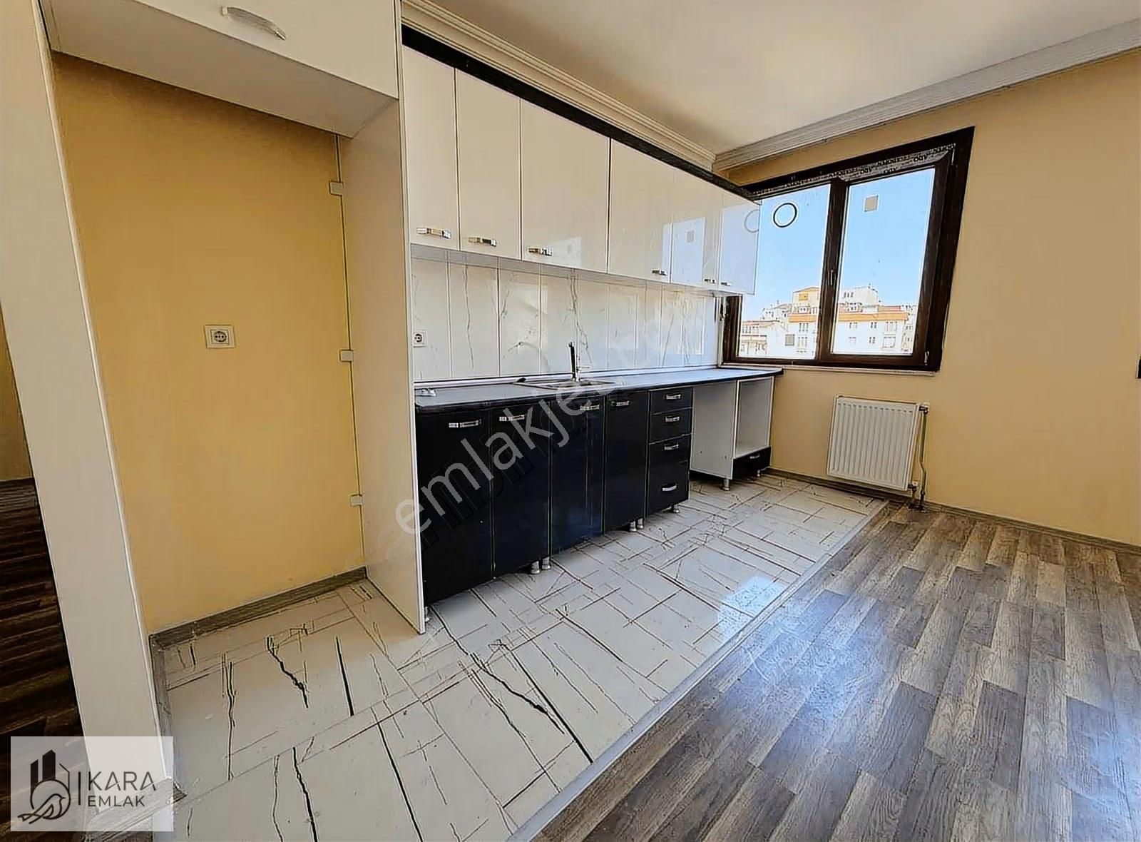 Şehir Manzaralı 2+1 80 M2 14.kat K.otopark Spor Salonu - Görsel 2