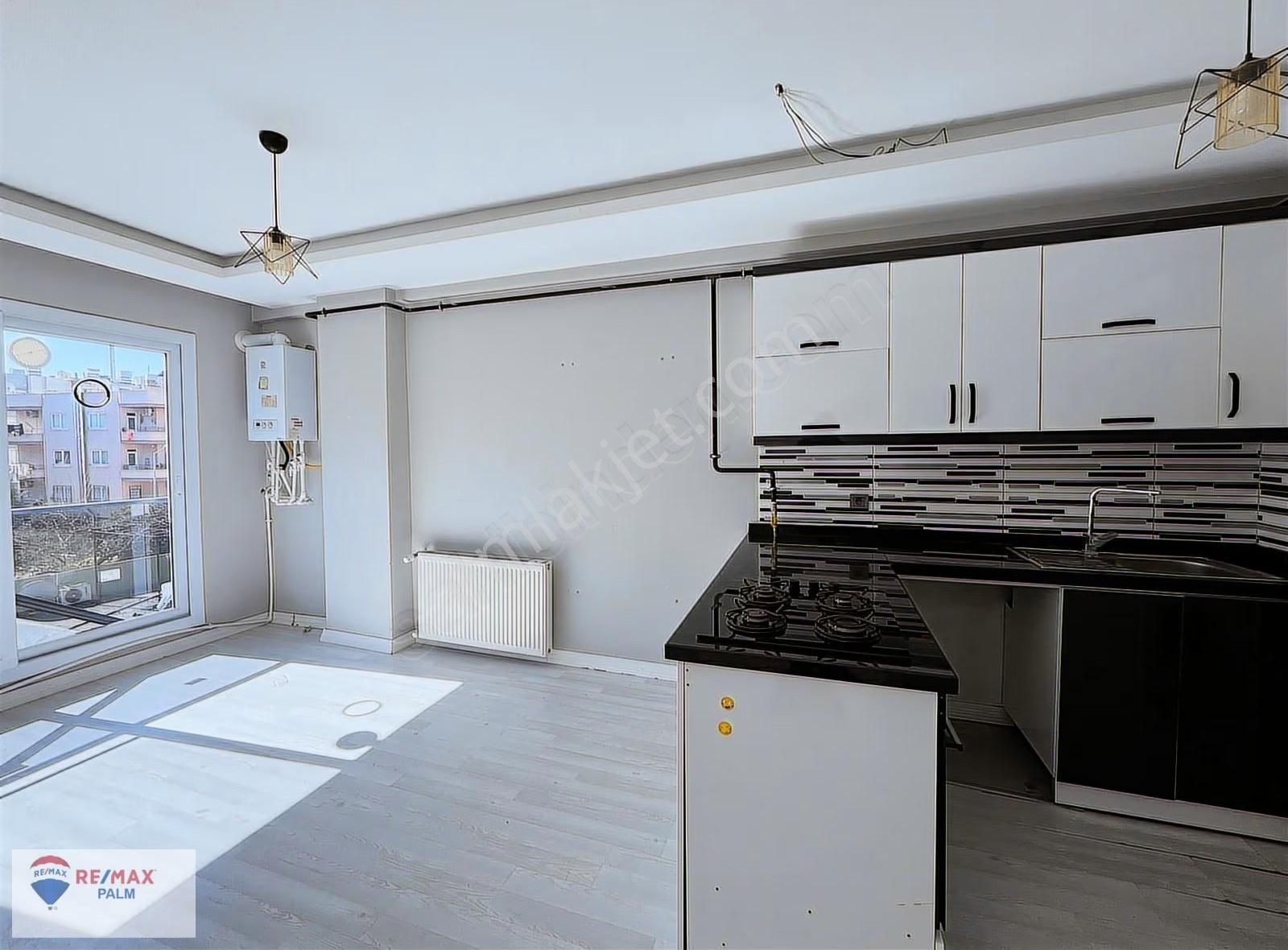 Remax Palm'den Bahçelievlerde Doğalgazlı Kiralık 1+1 Daire - Görsel 3