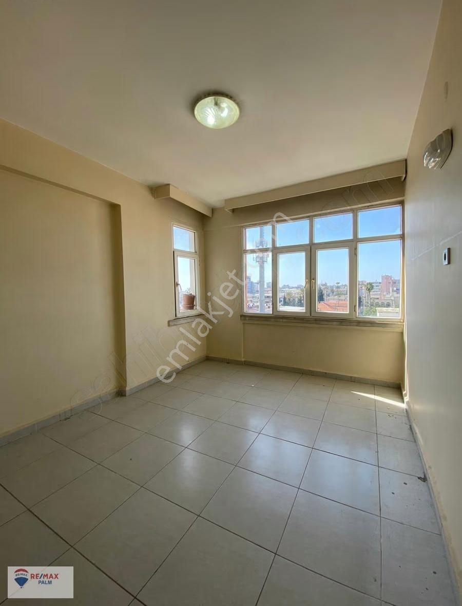 Remax Palm'den Konum Avantajlı Kiralık 3+1 Daire - Görsel 11