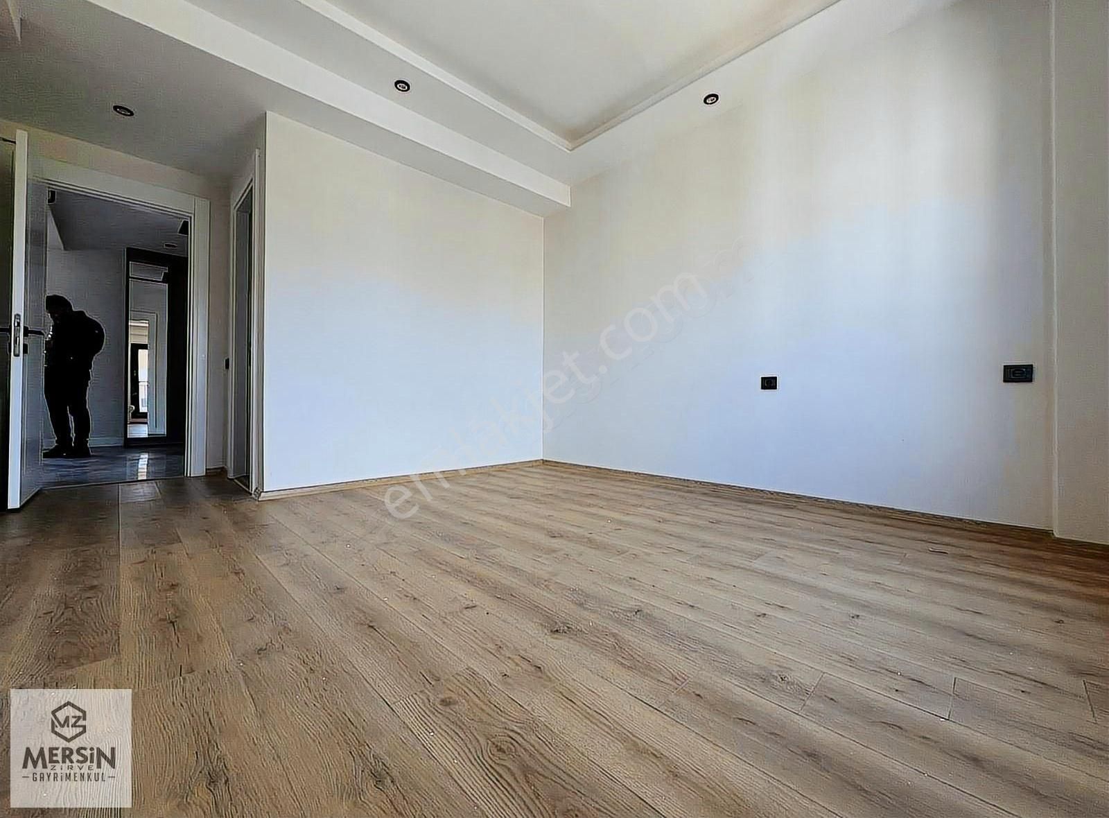 75.yıl Mah. Manzaralı Havuzlu Geniş 2+1 Daire - Görsel 8