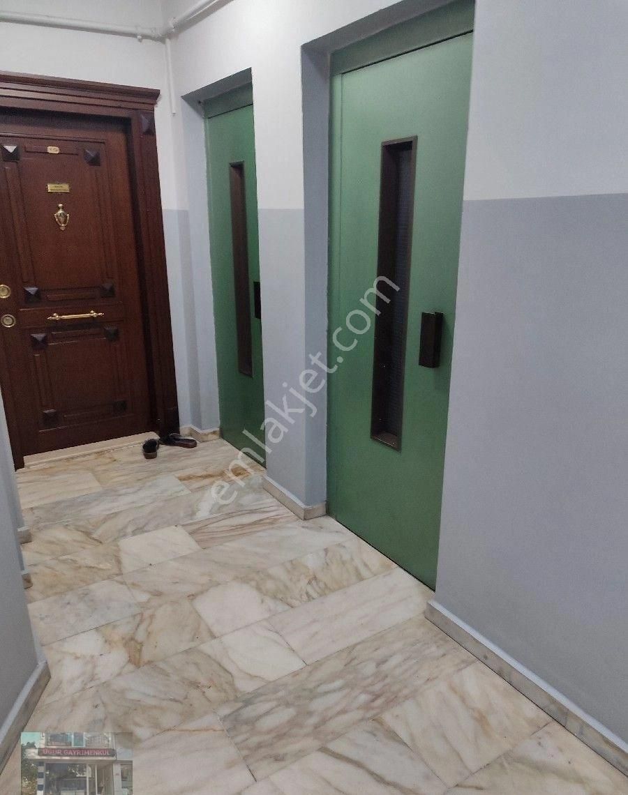 Kartal Petroliş Mah Full Eşyalı Site İçinde Geniş Kullanışlı 3+1 - Görsel 9