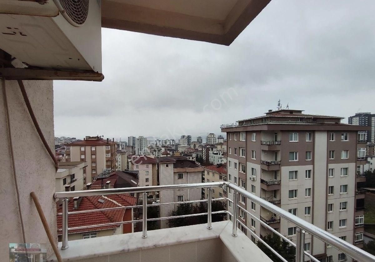 Kartal Petroliş Mah Full Eşyalı Site İçinde Geniş Kullanışlı 3+1 - Görsel 15