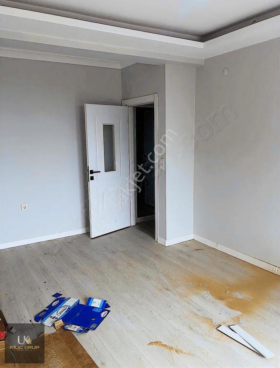 Derince'de İdeal Lokasyonda Satılık Yüksek Giriş Daire - Görsel 3