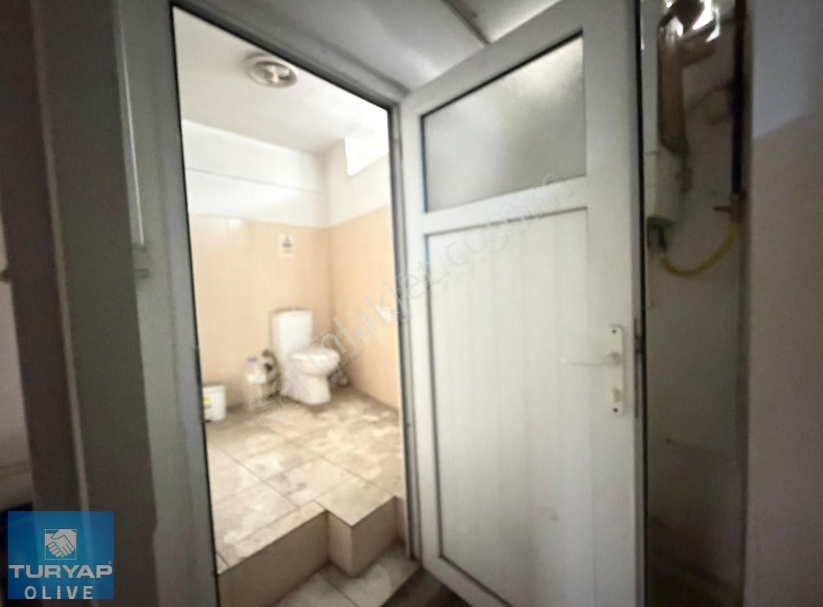 Zeytinburnunda 14 M Cepheli 265 M² Prestijli Yatırımlık Dükkan - Görsel 12