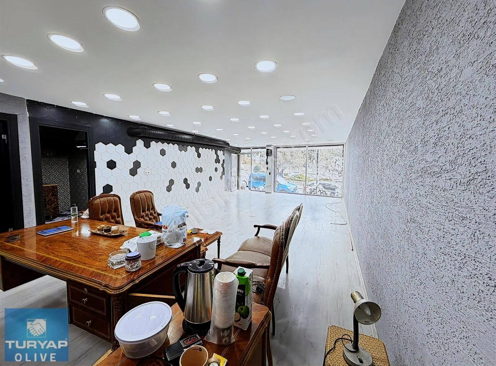 Zeytinburnunda 14 M Cepheli 265 M² Prestijli Yatırımlık Dükkan - Görsel 18