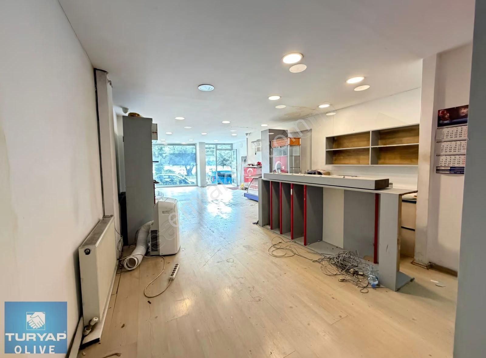 Zeytinburnunda 14 M Cepheli 265 M² Prestijli Yatırımlık Dükkan - Görsel 8