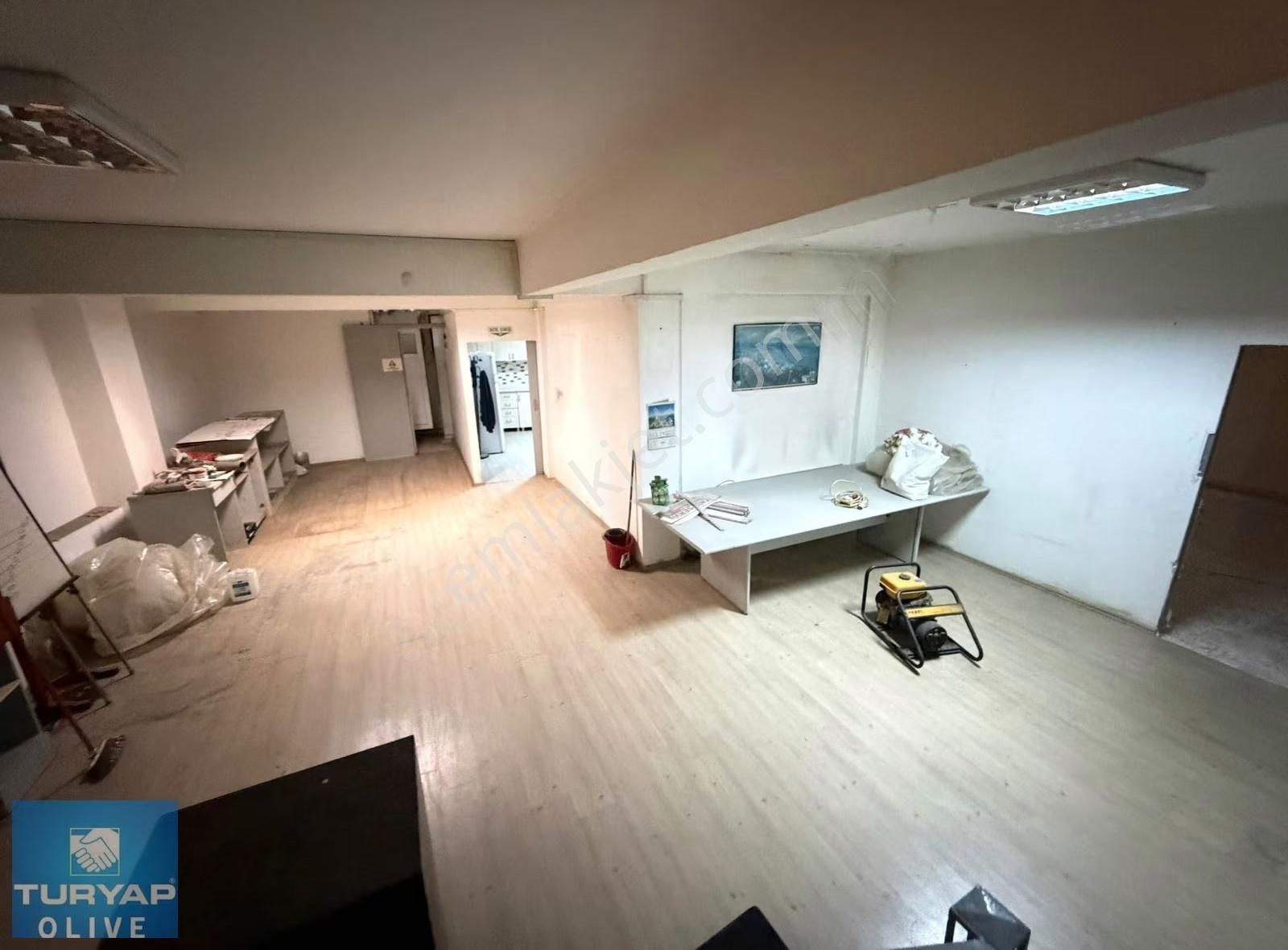 Zeytinburnunda 14 M Cepheli 265 M² Prestijli Yatırımlık Dükkan - Görsel 2