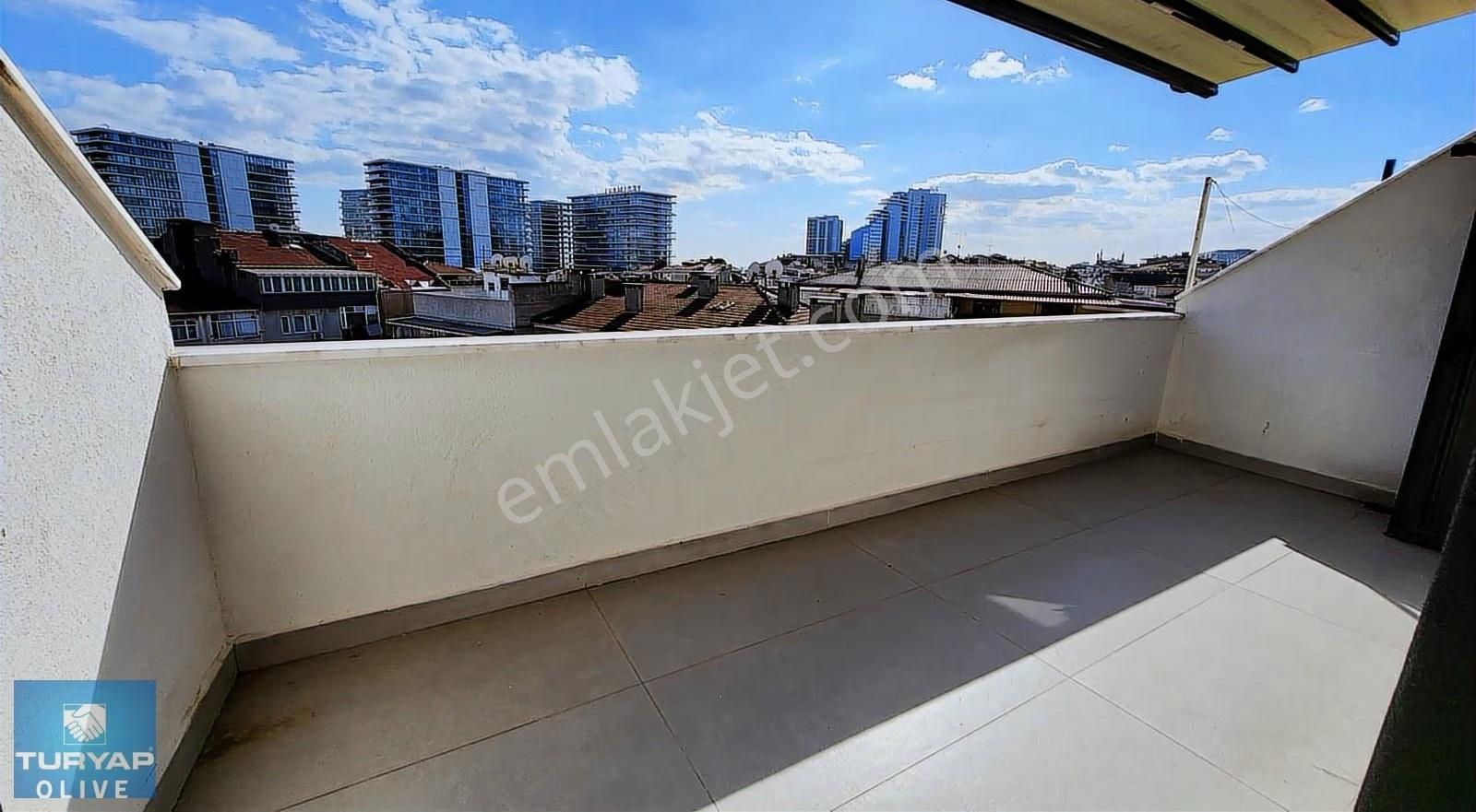 Zeytinburn Nuripaşa Satılık 5+1 Dubleks Daire Deniz Manzaralı - Görsel 23