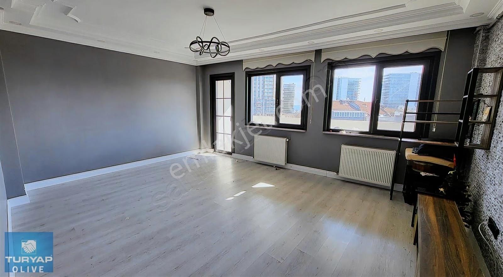 Zeytinburn Nuripaşa Satılık 5+1 Dubleks Daire Deniz Manzaralı