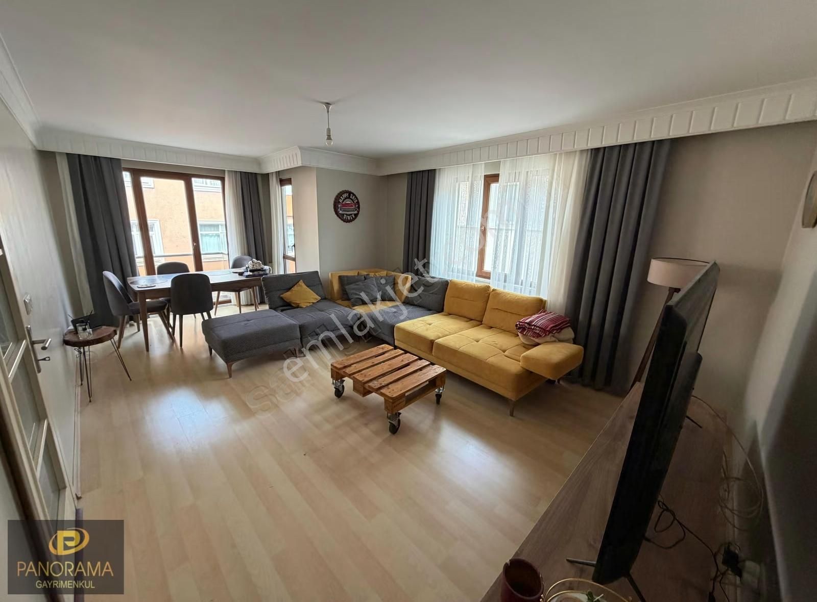 Ümraniye Yamanevler De Kiralık 2 + 1 Daire