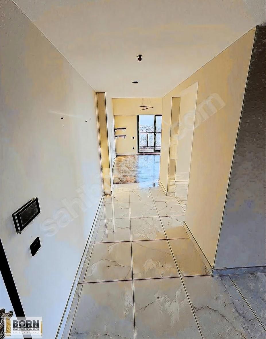 Bornova İkon Towerda 3 Cepheli Deniz Manzaralı Daire - Görsel 15