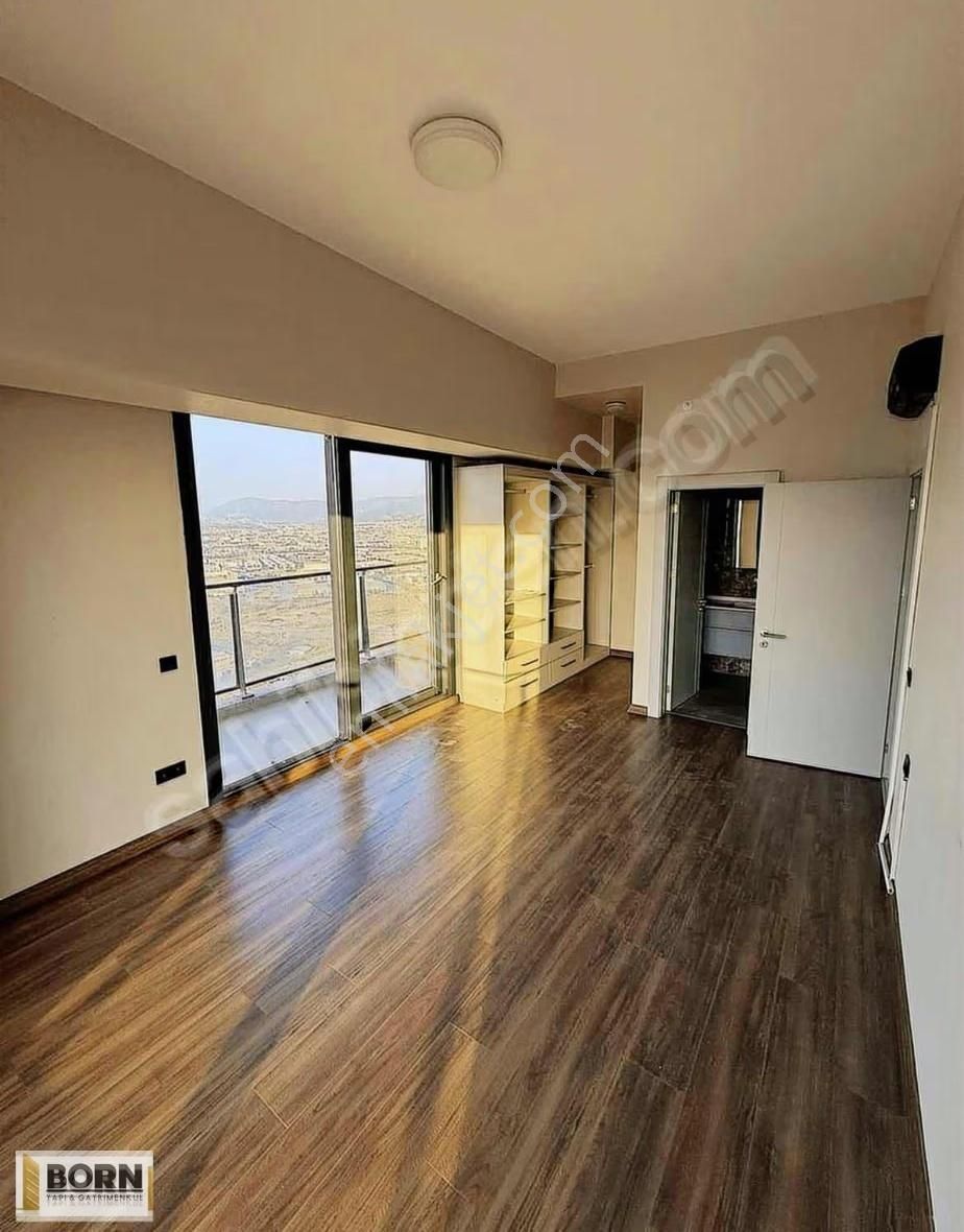 Bornova İkon Towerda 3 Cepheli Deniz Manzaralı Daire - Görsel 25
