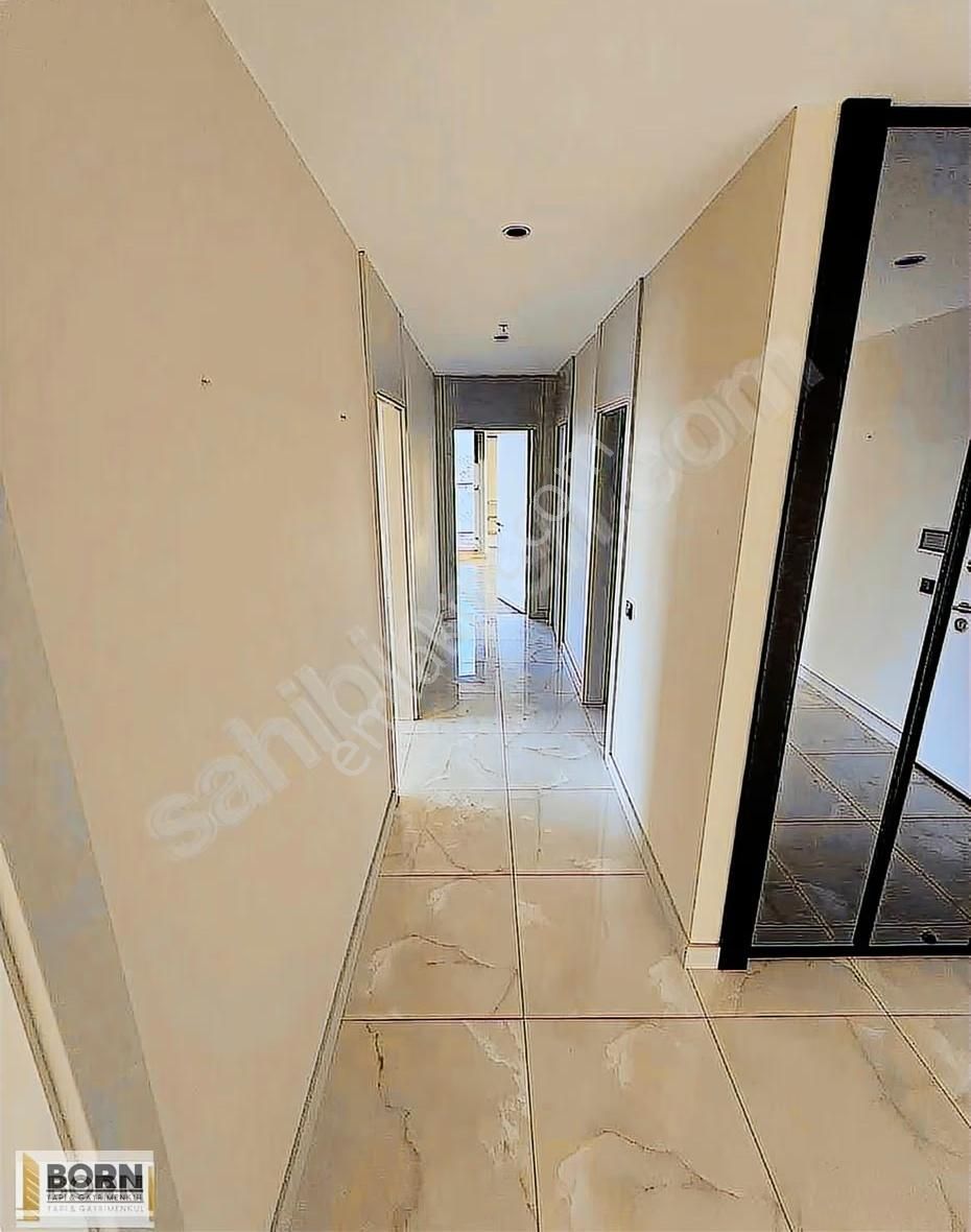 Bornova İkon Towerda 3 Cepheli Deniz Manzaralı Daire - Görsel 9