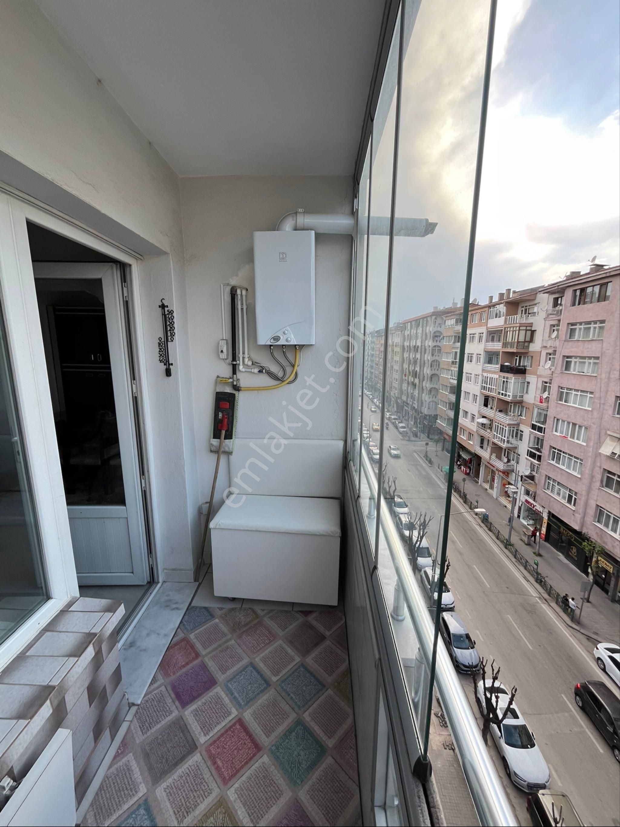 Sahibinden 2+1 Eşyalı Kiralık - Görsel 3