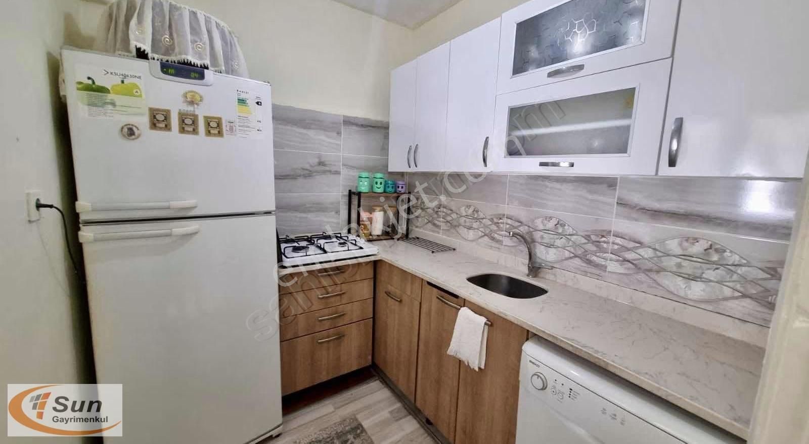 Ümraniye Altınşehir Mh Metroya 3 Dk 2+1 İskanli 120m2 Ara Kat - Görsel 14