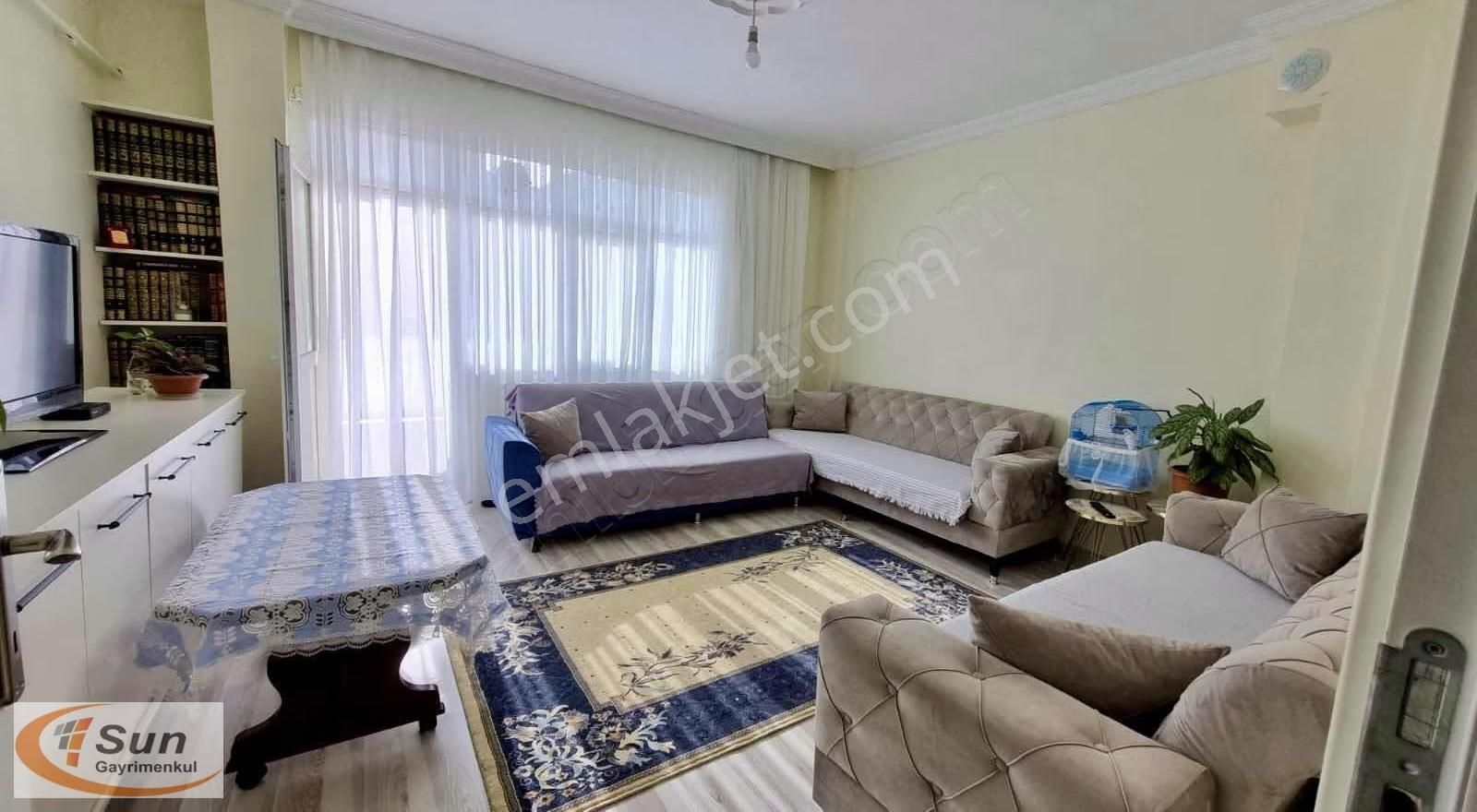 Ümraniye Altınşehir Mh Metroya 3 Dk 2+1 İskanli 120m2 Ara Kat