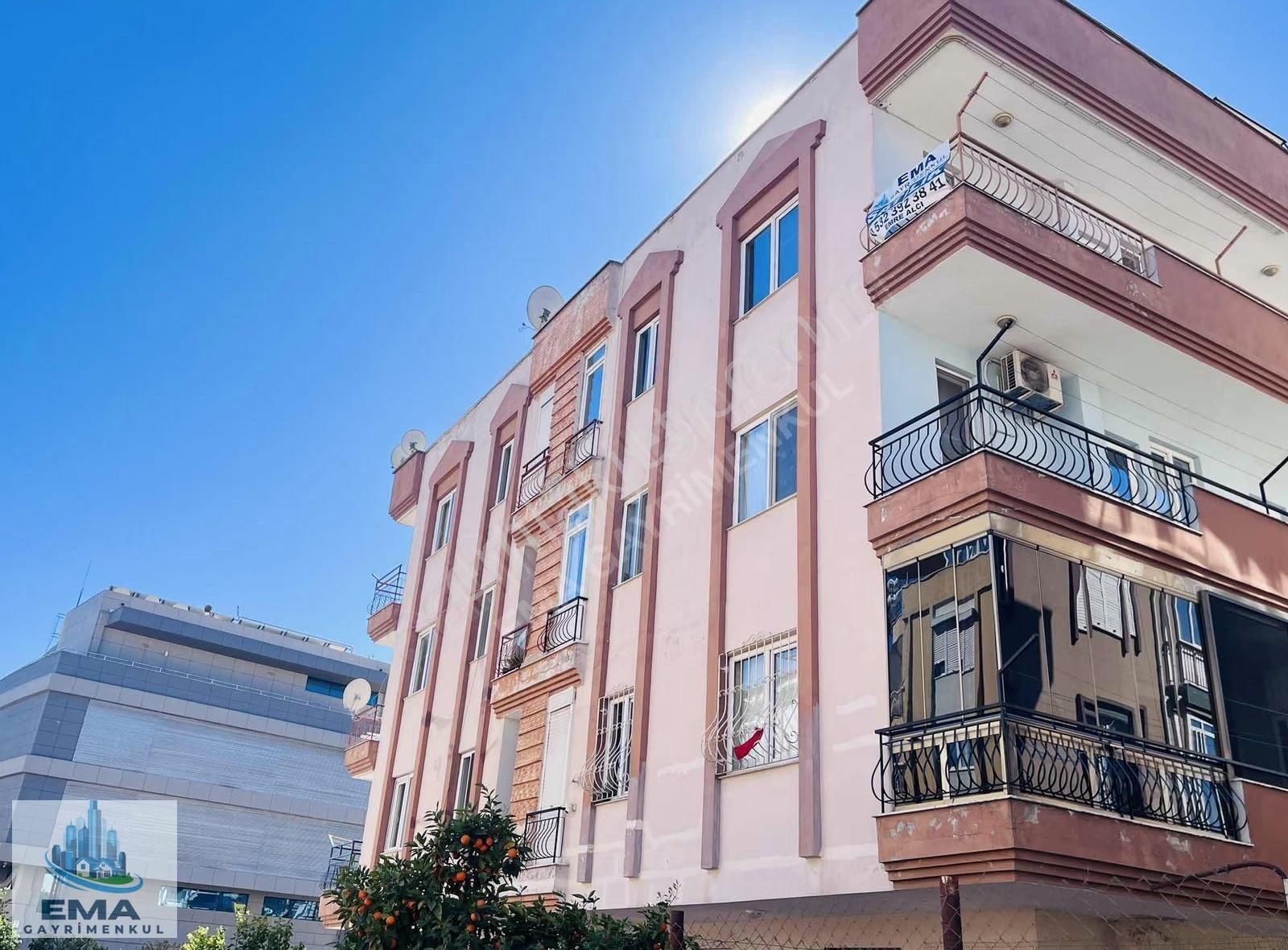 Kepez Karşıyaka'da Geniş 2+1, Ayrı Mutfaklı Daire