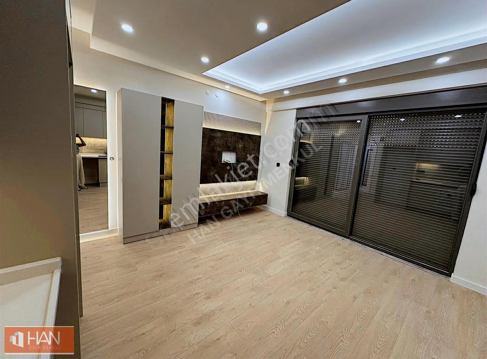 V. Aydoğmuş Mah. 1+1 Ultra Lüks Yüksek Kredili Havuzlu Satılık - Görsel 33