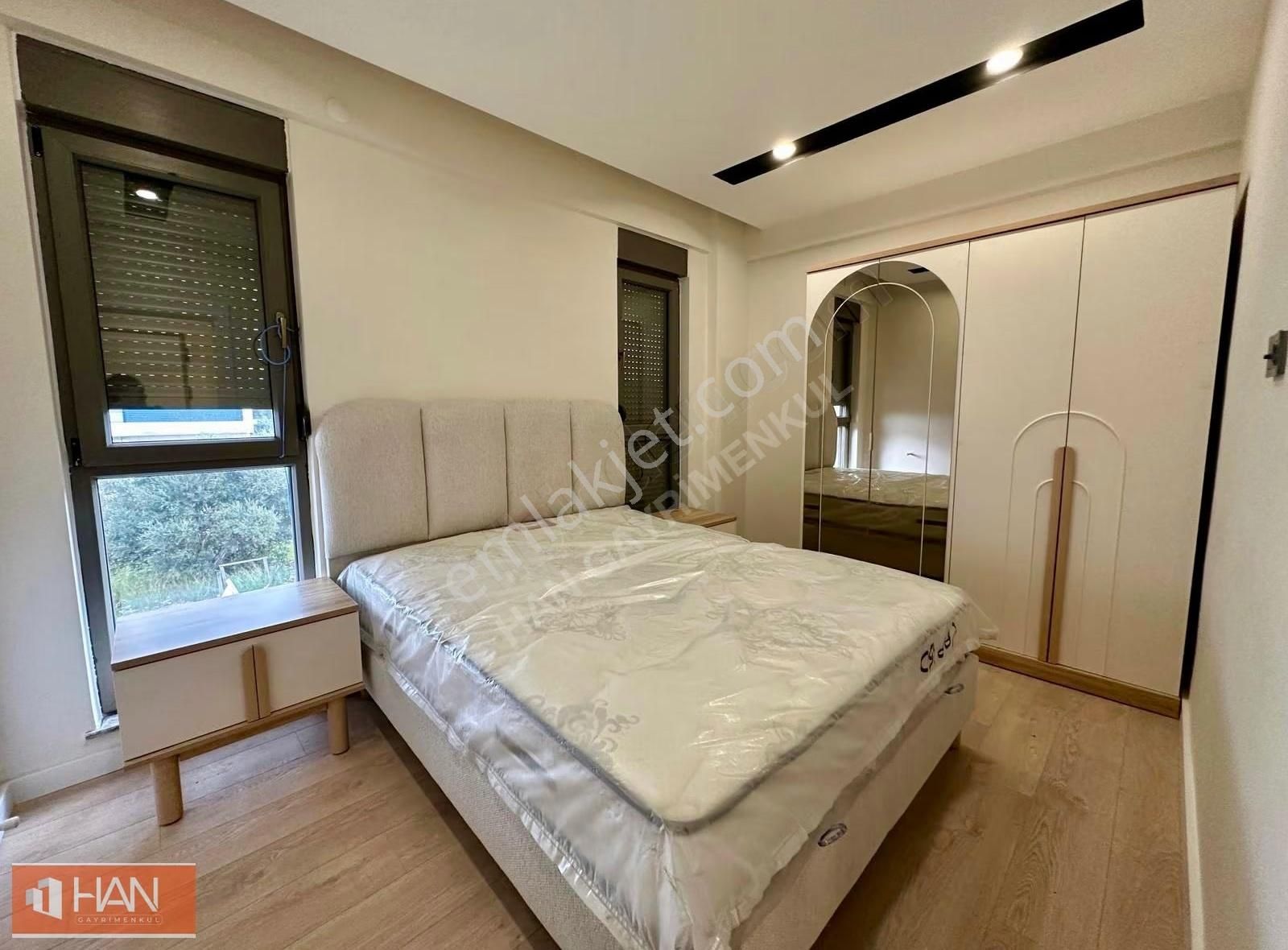 V. Aydoğmuş Mah. 1+1 Ultra Lüks Yüksek Kredili Havuzlu Satılık - Görsel 8