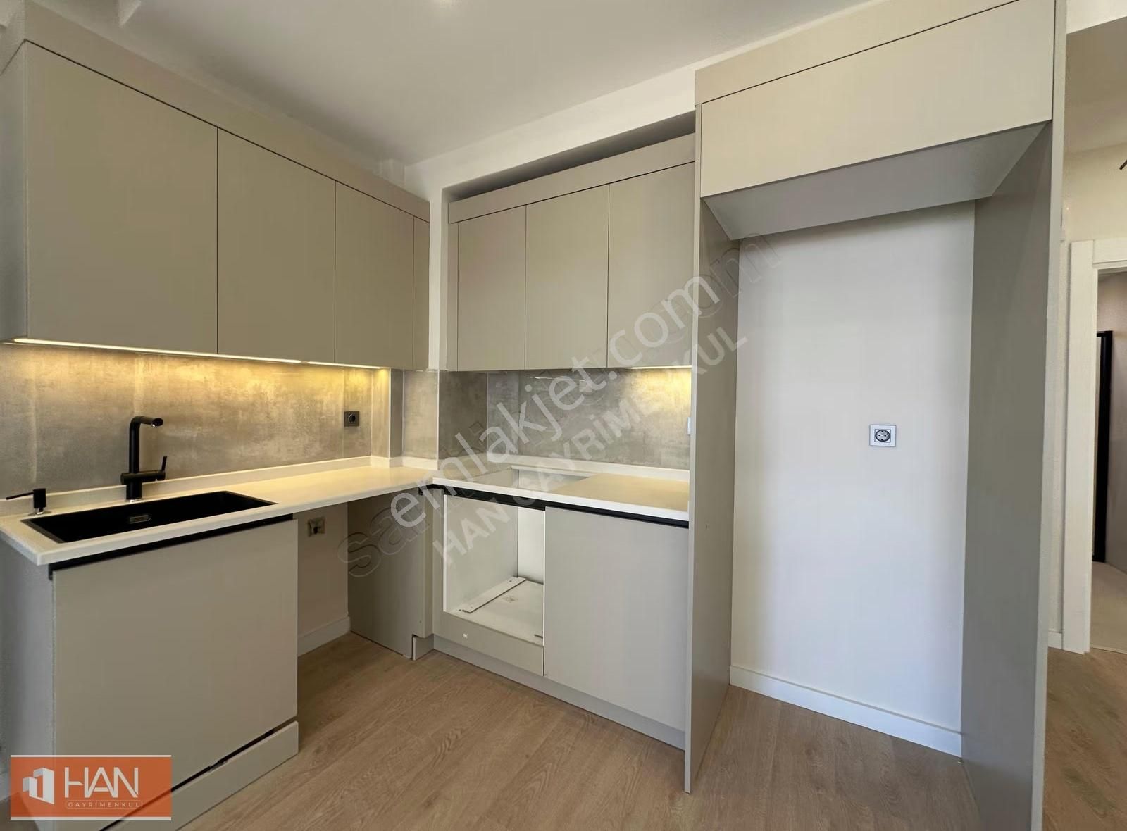 V. Aydoğmuş Mah. 1+1 Ultra Lüks Yüksek Kredili Havuzlu Satılık - Görsel 16