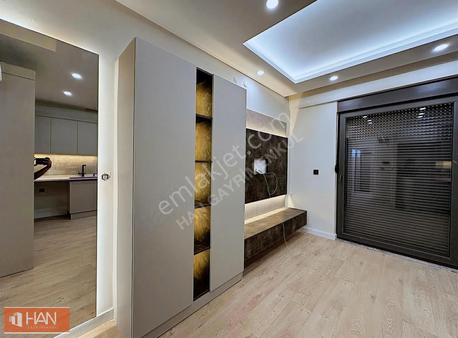 V. Aydoğmuş Mah. 1+1 Ultra Lüks Yüksek Kredili Havuzlu Satılık