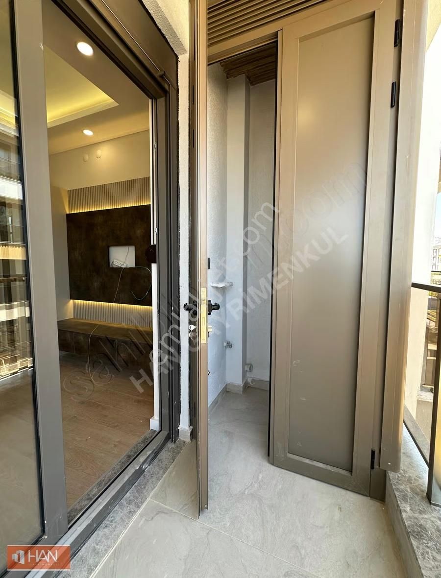 V. Aydoğmuş Mah. 1+1 Ultra Lüks Yüksek Kredili Havuzlu Satılık - Görsel 19