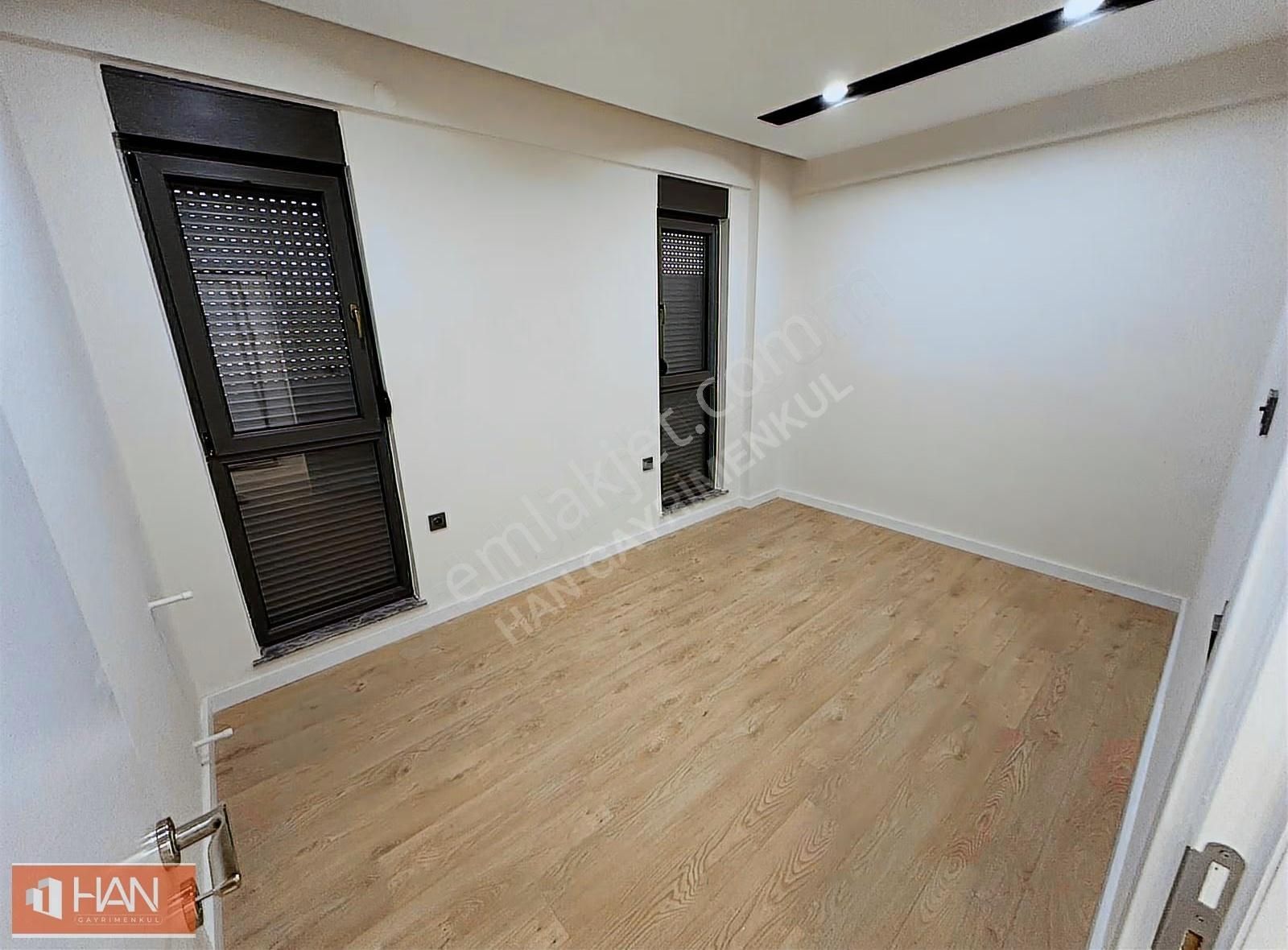 V. Aydoğmuş Mah. 1+1 Ultra Lüks Yüksek Kredili Havuzlu Satılık - Görsel 5