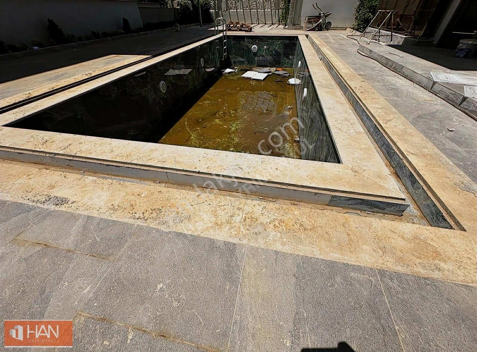 V. Aydoğmuş Mah. 1+1 Ultra Lüks Yüksek Kredili Havuzlu Satılık - Görsel 18